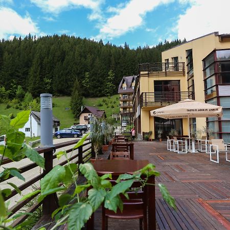 Mistral Resort Moeciu De Sus Exteriör bild