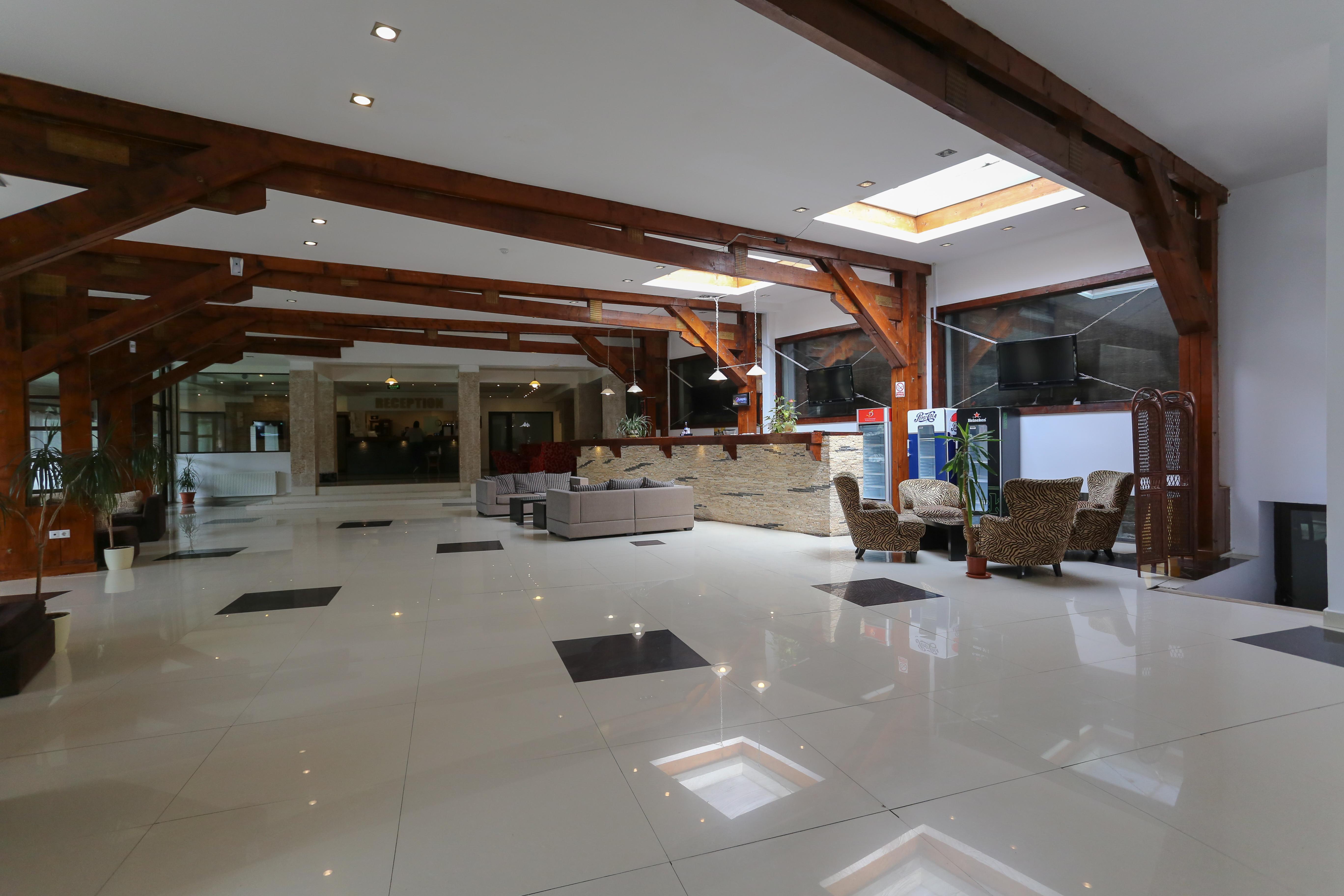 Mistral Resort Moeciu De Sus Exteriör bild