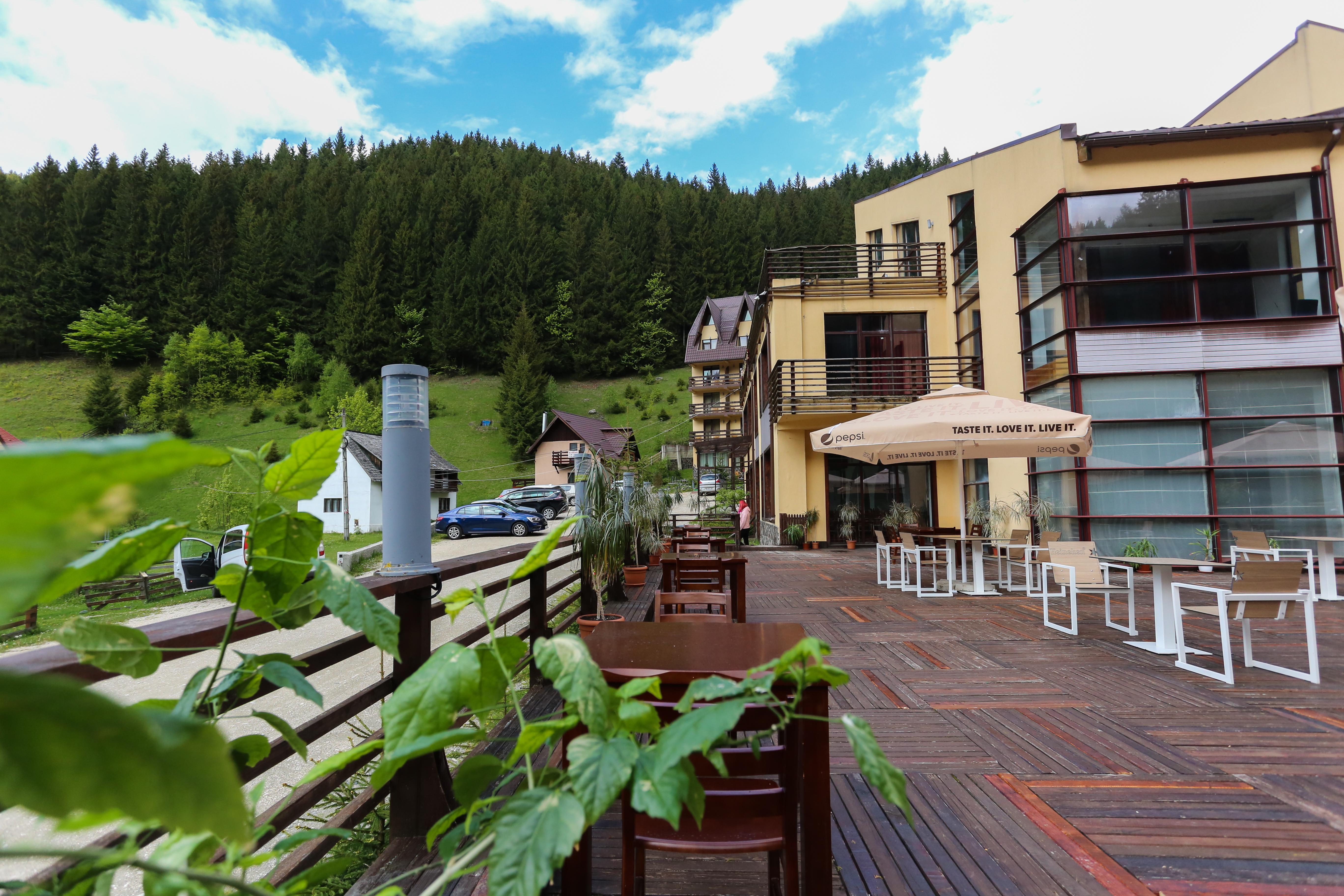 Mistral Resort Moeciu De Sus Exteriör bild
