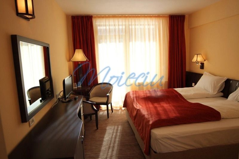 Mistral Resort Moeciu De Sus Exteriör bild