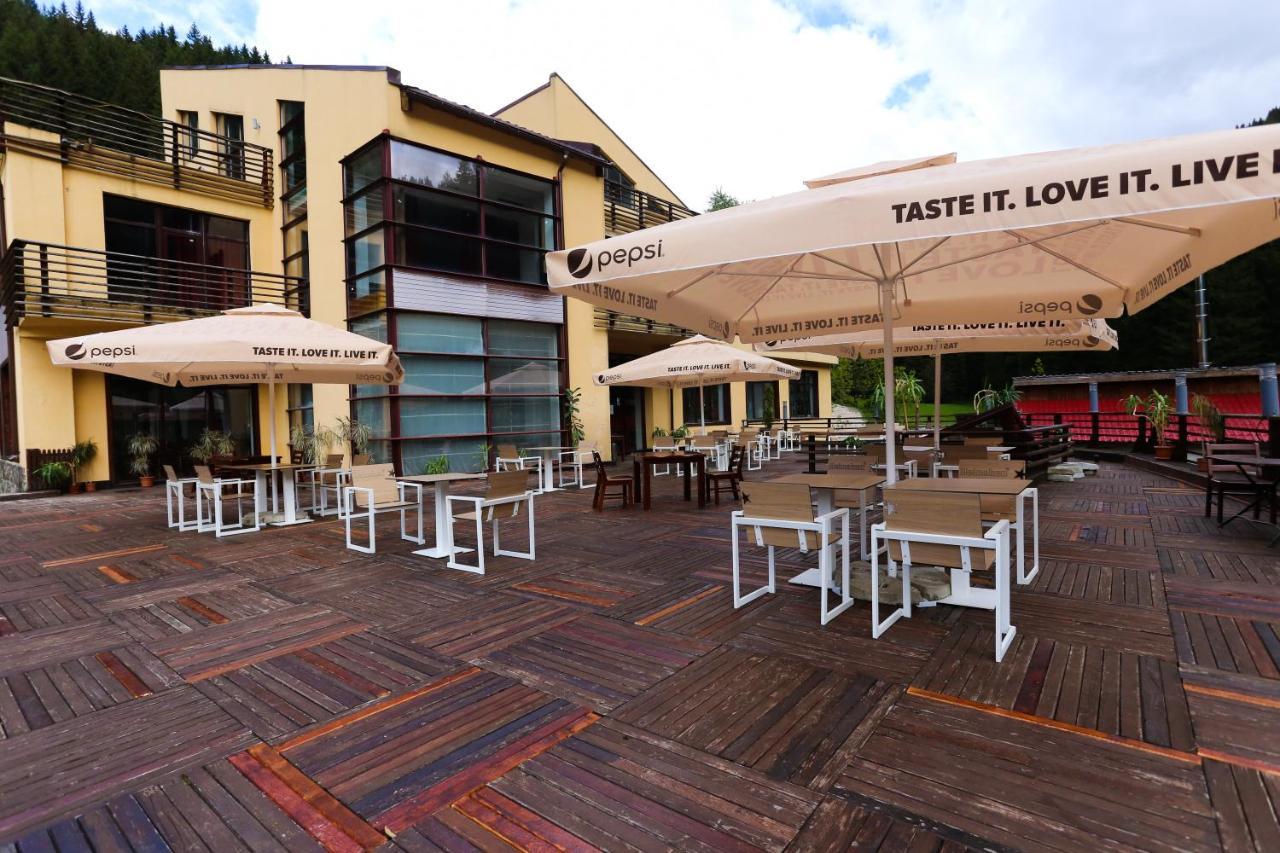Mistral Resort Moeciu De Sus Exteriör bild