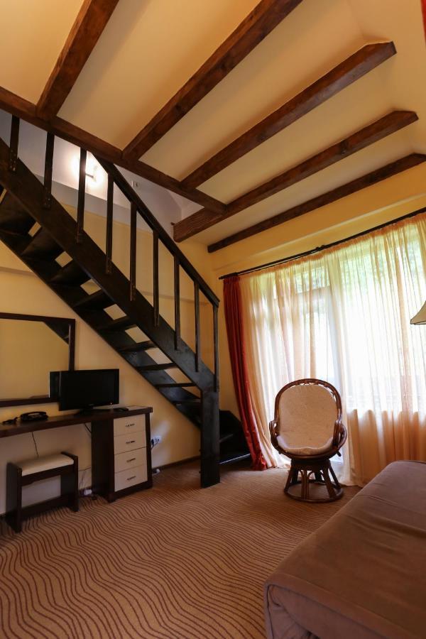 Mistral Resort Moeciu De Sus Exteriör bild