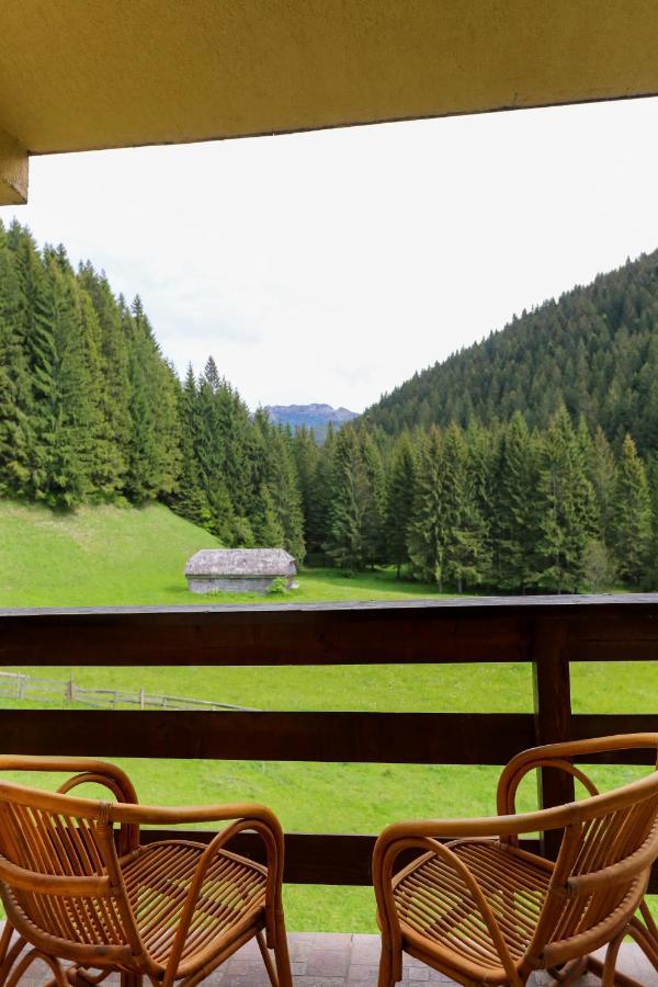 Mistral Resort Moeciu De Sus Exteriör bild